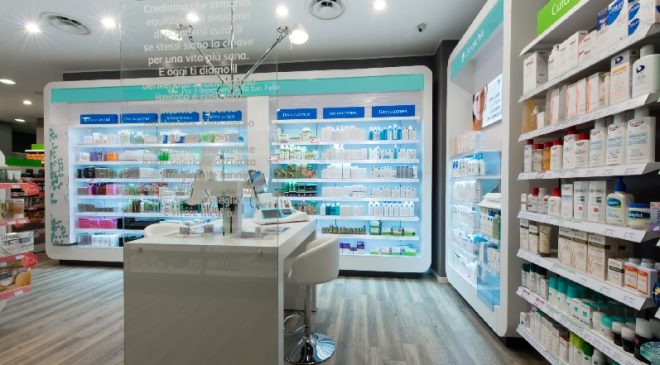 Campagna vaccinale: i dati Federfarma confermano il ruolo decisivo delle farmacie